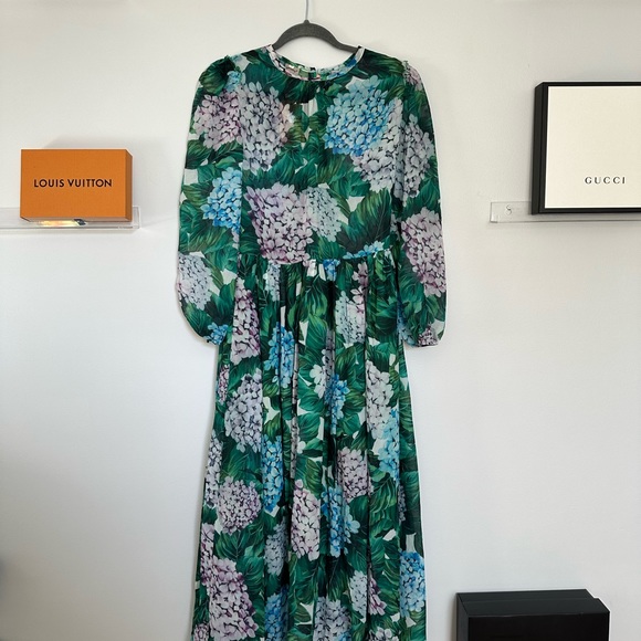 Unique Vintage Green & Hydrangea Floral Print Chiffon Long Sleeve Maxi Dress - Picture 5 of 5